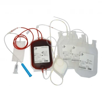 Четверные контейнеры для забора 450 мл. крови с раствором ЦФД/САГМ с антилейкоцитарным фильтром с адаптером для вакуумных пробирок (RQ450/450/450/450CSmL НР)