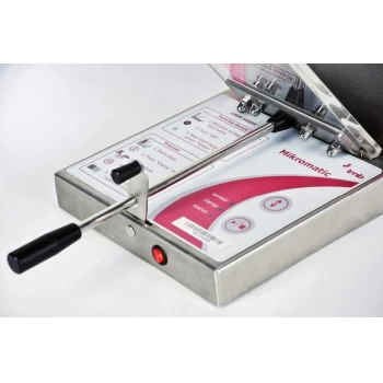 Напівавтоматичний екстрактор компонентів крові MIKROmatic (Lmb, Німеччина)