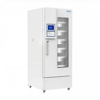 Холодильник для зберігання компонентів крові на 618 л. (+4±1°С) 