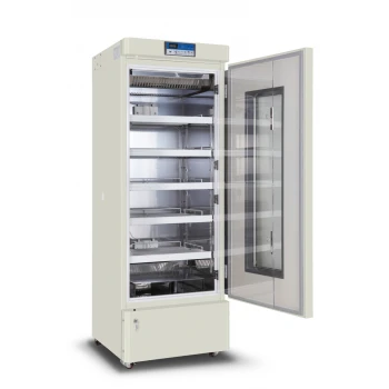 Холодильник для хранения компонентов крови на 268 л. (Т+4±1°С)